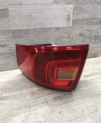 Volkswagen Jetta VI Rear/tail lights 5C6945096