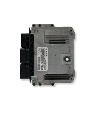 Peugeot 208 I Engine control unit/module 0281019817 9805947380 9666729580