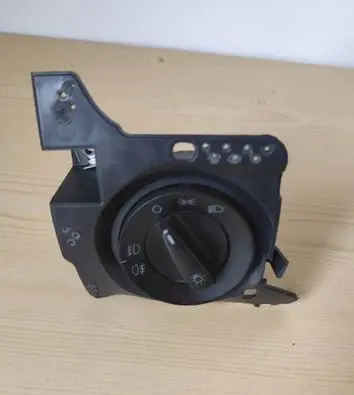 Skoda Fabia Mk2 (5J) Light switch 5J1941565