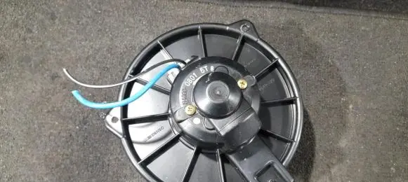 Mitsubishi Galant Heater fan/blower 19400008015T8