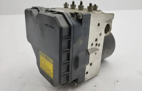 Lexus IS 220D-250-350 ABS Pump 4454053040 8954153010 1338008000