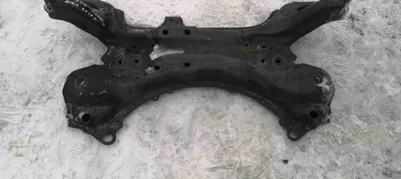 Toyota Auris E180 Front subframe