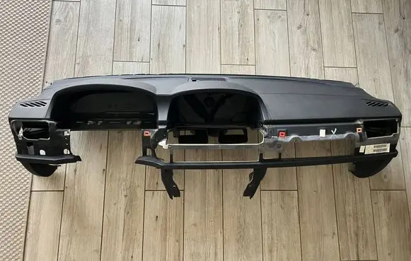 BMW 7 E65 E66 Dashboard 