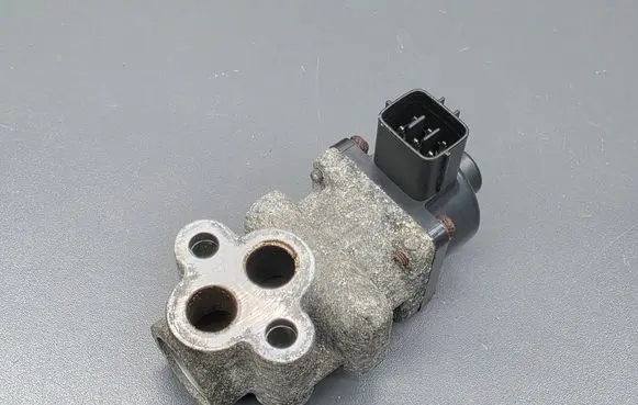 Peugeot 4007 EGR valve 1582A166 79490