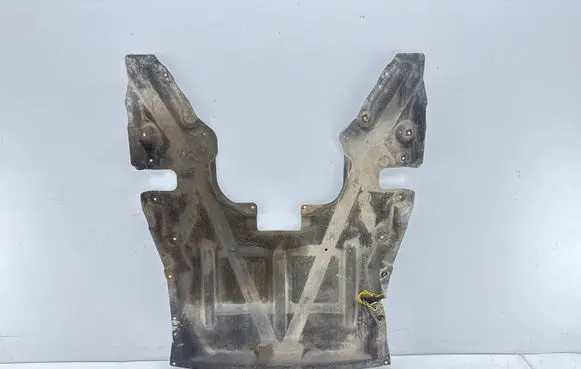 BMW 3 F30 F35 F31 Engine splash shield/under tray 7241818