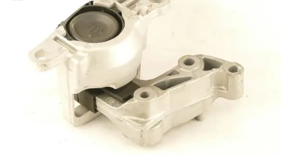 Nissan X-Trail T32 Engine mount bracket 112114BA0A