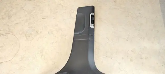 Hyundai Ioniq 5 (B) pillar trim (bottom) 85846GI100