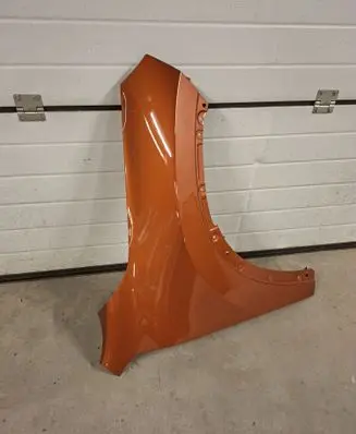 BMW X1 U11 Fender