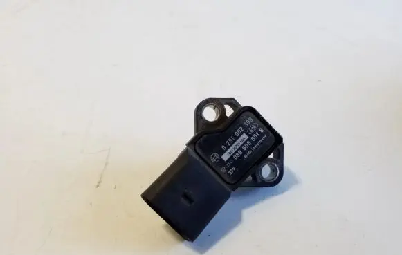 Volkswagen Golf Plus Air pressure sensor 038906051B