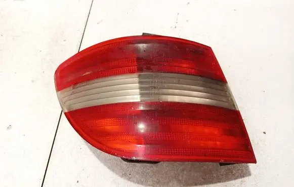 Mercedes-Benz B W245 Rear/tail lights 2752