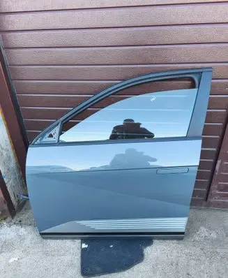 Hyundai Ioniq 5 Front door 
