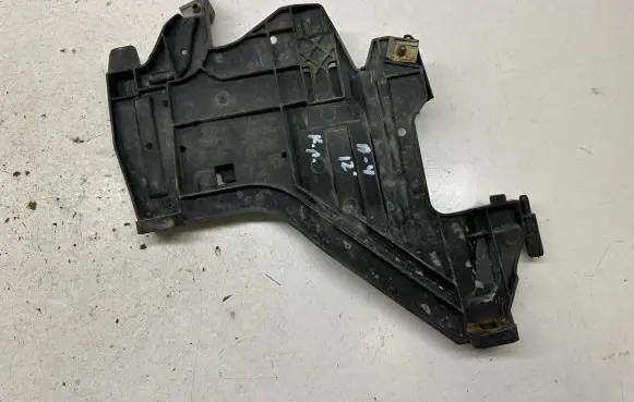 Headlight/headlamp mounting bracket