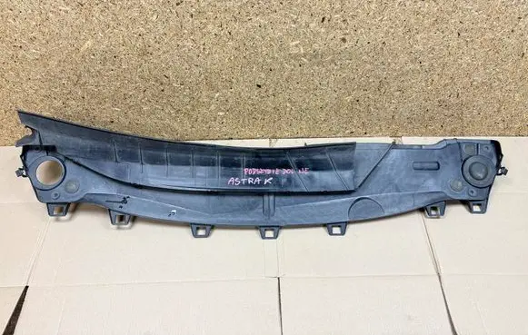 Opel Astra K Wiper trim 39094229 33601545