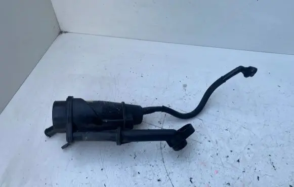 Opel Insignia A Oil breather separator 55575980