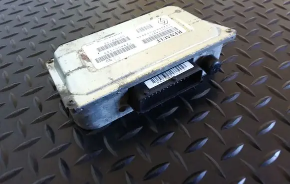 Renault Espace - Grand espace IV Gearbox control unit/module 8200274277 8200256856