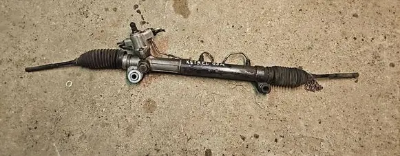 Nissan X-Trail T30 Steering rack