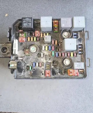 Opel Mokka Fuse module 94520912 0001007 30959L