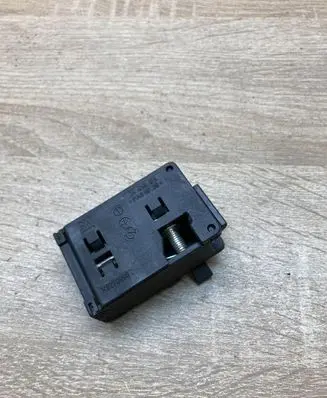 Opel Vectra C Battery relay fuse 24456174