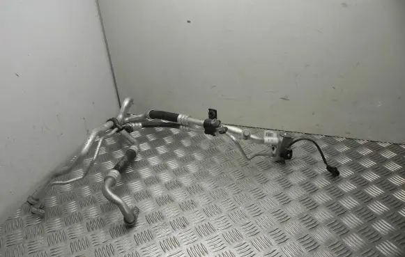 Tesla Model S Air conditioning (A/C) pipe/hose 103796200F