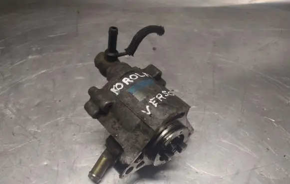 Toyota Corolla Verso E121 Vacuum pump 2930027010 0810002590