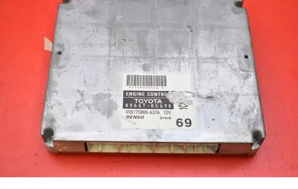 Volkswagen PASSAT B5.5 Engine control unit/module ECU 89661-05690