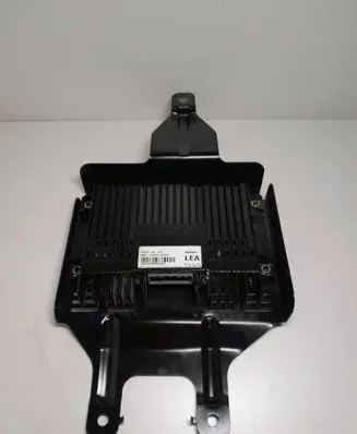 Mazda 6 Sound amplifier GM1A6692X 304210403