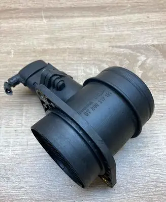 Skoda Octavia Mk1 (1U) Mass air flow meter 280217121