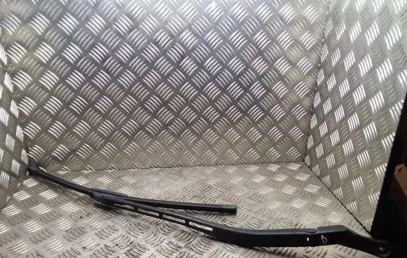 Audi A6 S6 C5 4B Front wiper blade arm 4B1955408D