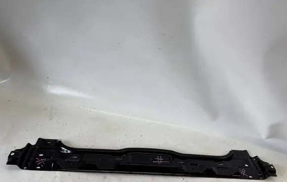 Hyundai Tucson LM Front bumper foam support bar 865602Y000