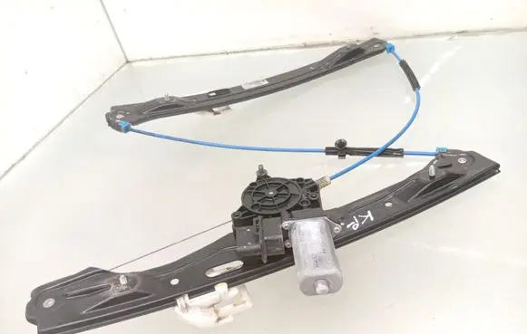 BMW 3 F30 F35 F31 Front door window regulator with motor 7259823