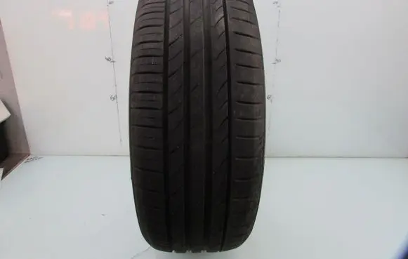 KIA Ceed R18 summer tire