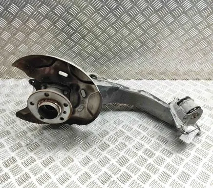 BMW X1 F48 F49 Rear wheel hub 6799740 6898964