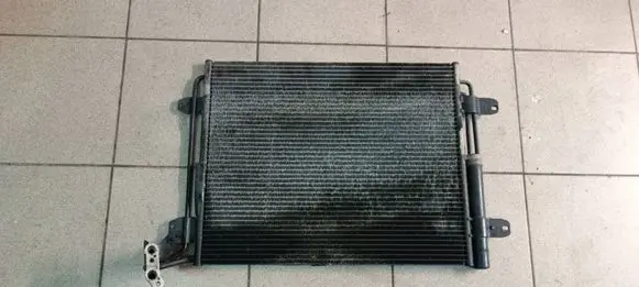 Volkswagen Tiguan A/C cooling radiator (condenser) 5N0820411C