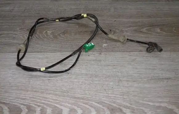 Volvo XC70 ABS rear brake sensor 10071160383 3524257