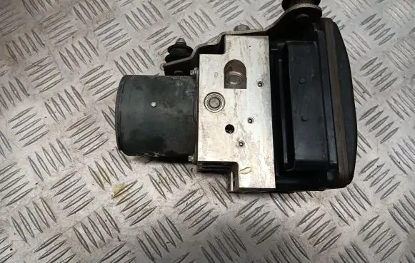 Audi A7 S7 4G ABS Pump 4G0907379M