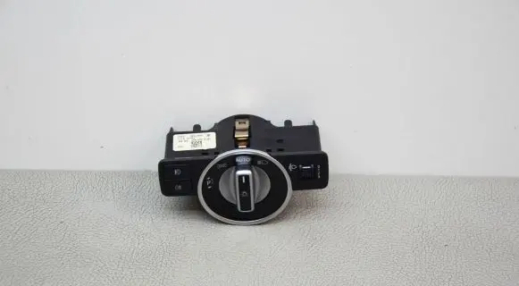 Mercedes-Benz B W246 W242 Light switch A2049053003