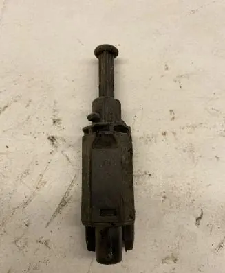 Volkswagen Golf III Brake pedal sensor switch 191945515