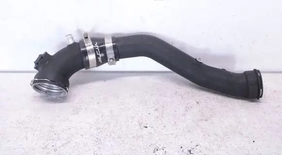 BMW X3 F25 Intercooler hose/pipe 7599042 A2C53358214