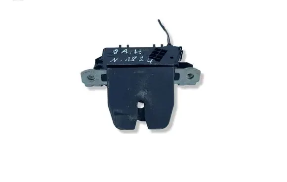 Opel Astra H Tailgate/trunk/boot lock/catch/latch 13117285