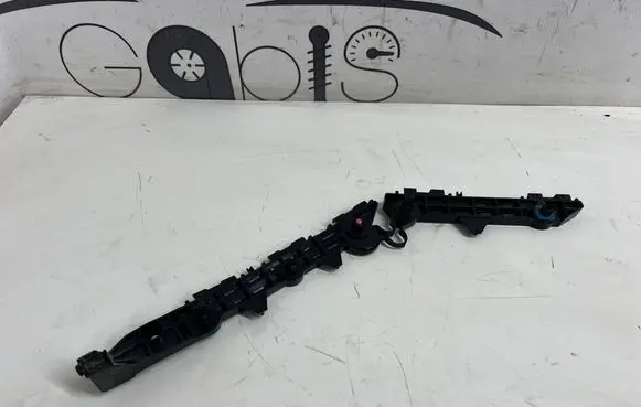 Toyota RAV 4 (XA50) Rear bumper mounting bracket 5215542050