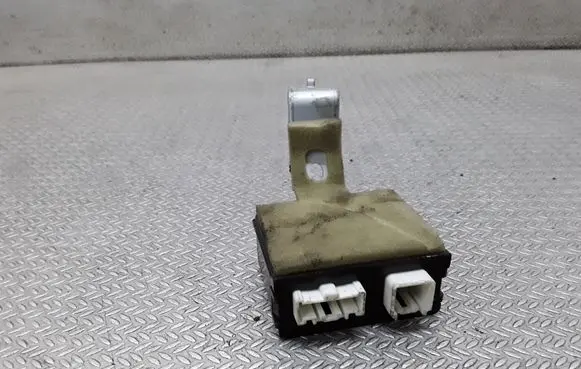 Door central lock control unit/module