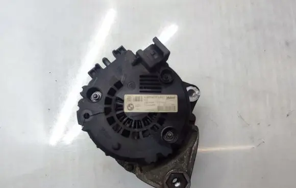 BMW 3 F30 F35 F31 Generator/alternator 8570675