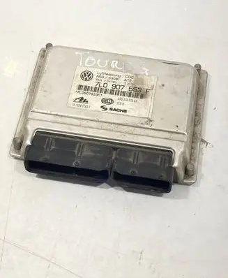 Volkswagen Touareg I Suspension control unit/module H03S3081 7L0907553F 15152800652