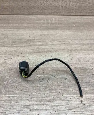 Peugeot 1007 Plug wire 9684021 9684021B