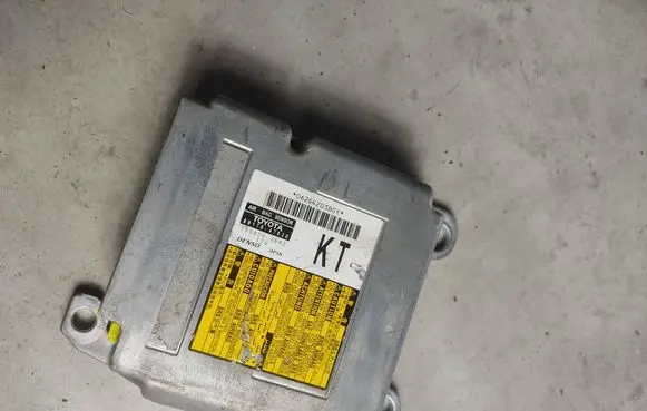 Toyota Prius (XW50) Airbag control unit/module 8917047630 06264203B0Y 1508002642