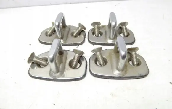 Skoda Roomster (5J) Front door lock loop/hook striker 6Y0837033C