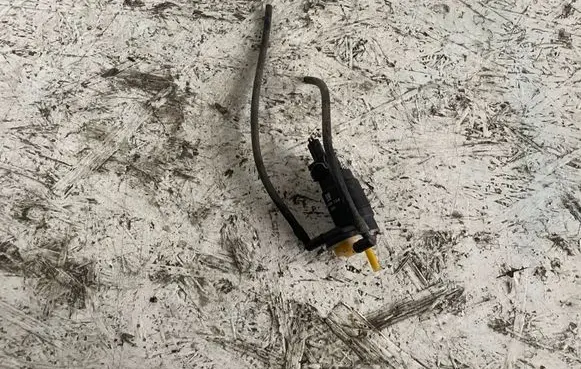 Opel Meriva A Windscreen/windshield washer pump 