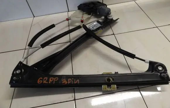 Volkswagen Polo V 6R Front door window regulator with motor 6R0959802AD