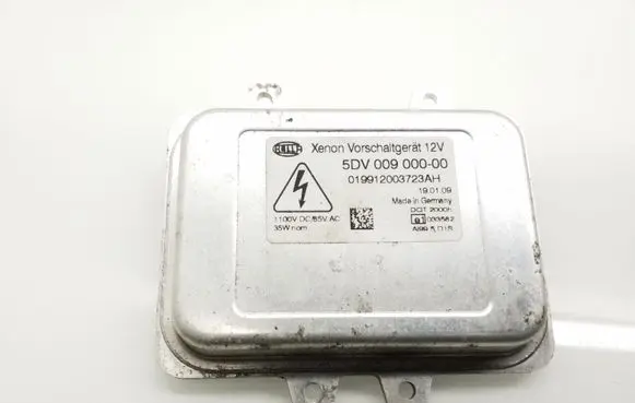 BMW 5 E60 E61 Headlight ballast module Xenon 5DV00900000