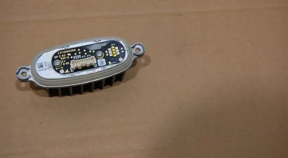 Skoda Octavia Mk3 (5E) LED ballast control module 1420000245